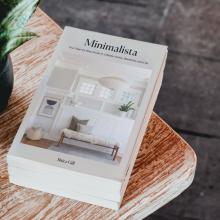 Minimalista by Shira Gill