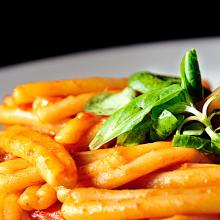 jackson pollocks spaghetti sauce