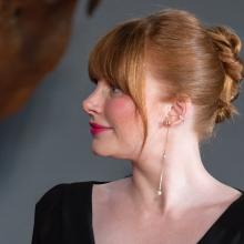 WATCH |INSIDE BRYCE DALLAS HOWARD’S CHARMING NEW YORK COTTAGE | OPEN DOOR | ARCHITECTURAL DIGEST 
