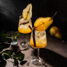 Drink | Spiced Pear and Bourbon Sparkler 
