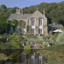 Image of Sunday Selects | Designing Your Sanctuary 
