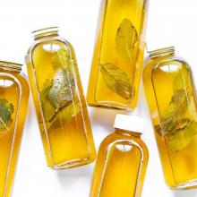Image of Elderflower Kombucha